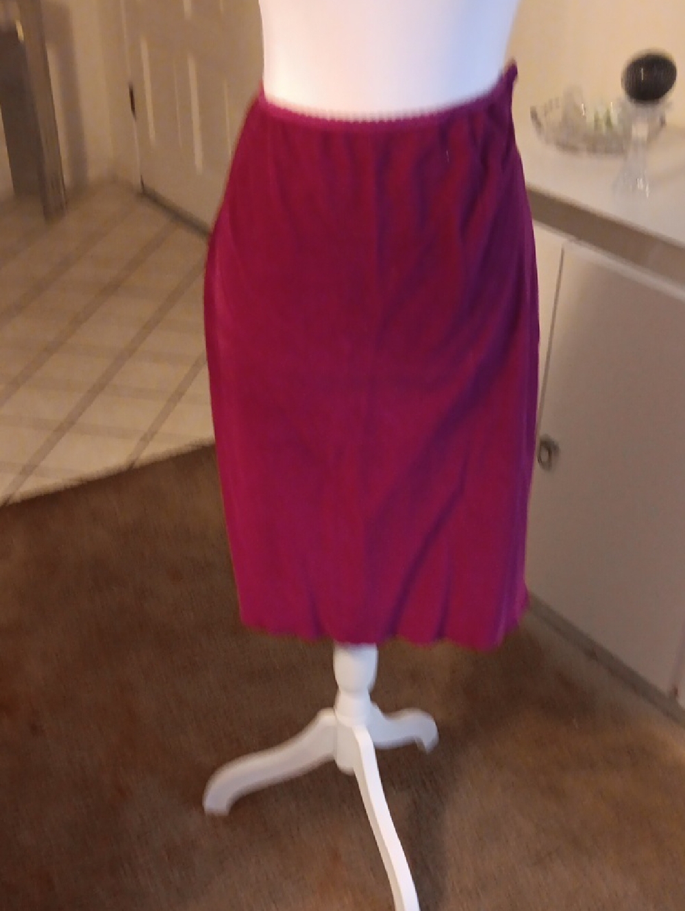 Classic Women's Wine Midi Skirt Velvet